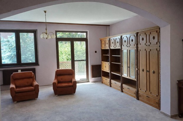 Elad� h�z, Salg�tarj�n V�rosk�zpont, P�csk� �t, 64990000 Ft, 2 195_kir