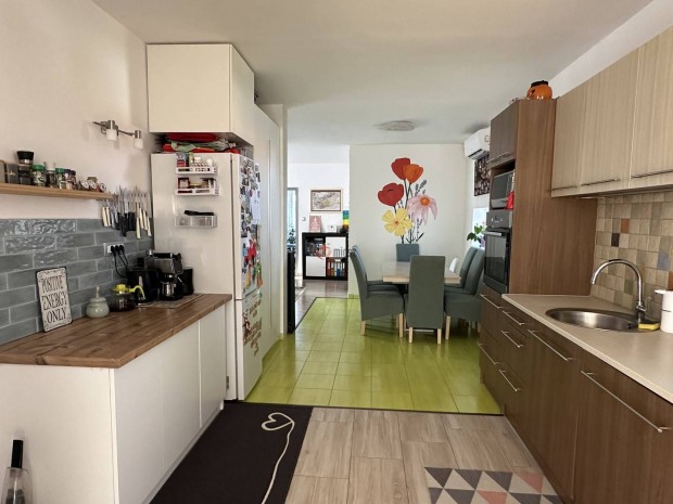 Elad� h�z, Sz�kesfeh�rv�r Feketehegy, K�r�si utca, 88000000 Ft, 193_rd