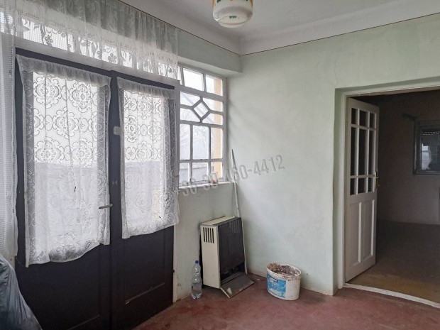 Elad� h�z, T�gl�s T�gl�s, 25900000 Ft, 71 nm 17_ti