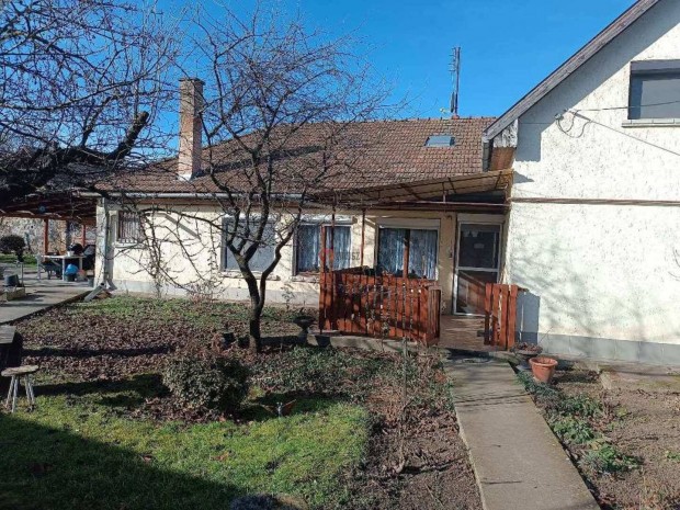 Eladó ház, Vámosmikola Vámosmikola, Rákóczi utca, 27500000 F 13465_bhv