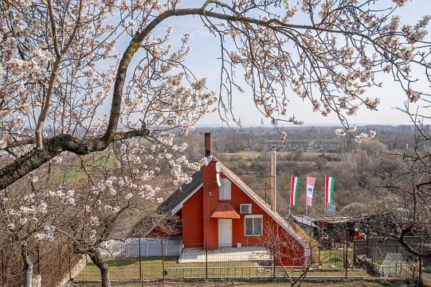 Elad� h�z - Budapest III. ker�let, B�k�smegyer