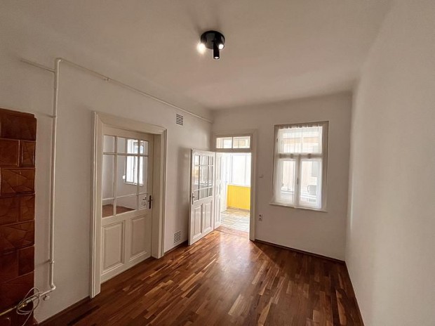 Elad� h�z - Budapest III. ker�let, B�k�smegyer