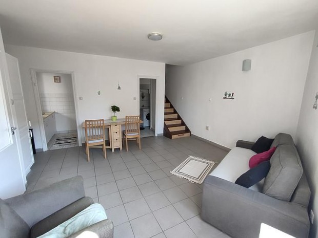 Elad� h�z - Budapest III. ker�let, Csillaghegy