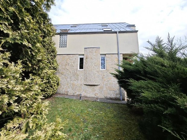 Elad� h�z - Budapest II. ker�let, Remetekertv�ros