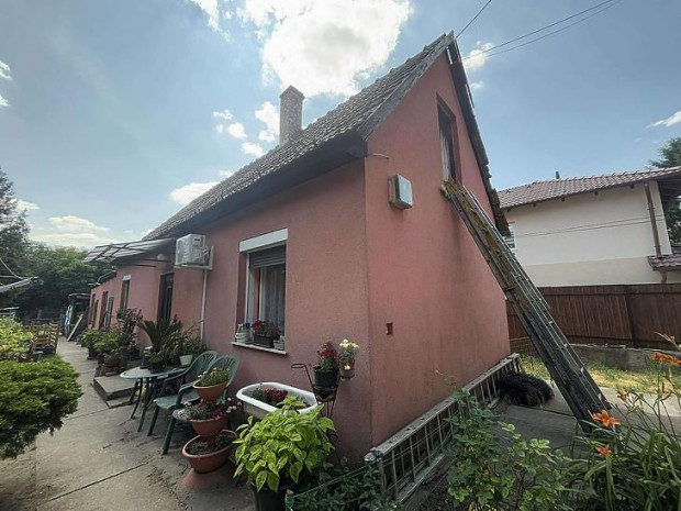 Elad� h�z - Budapest XVII. ker�let, R�koskereszt�r