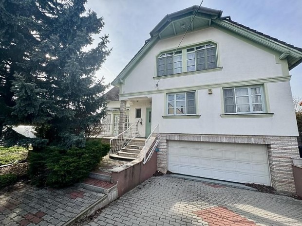 Elad� h�z - Dunakeszi