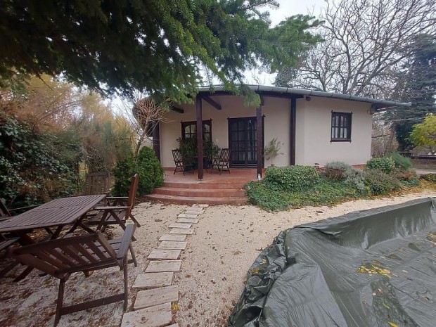 Elad� h�z - G�d