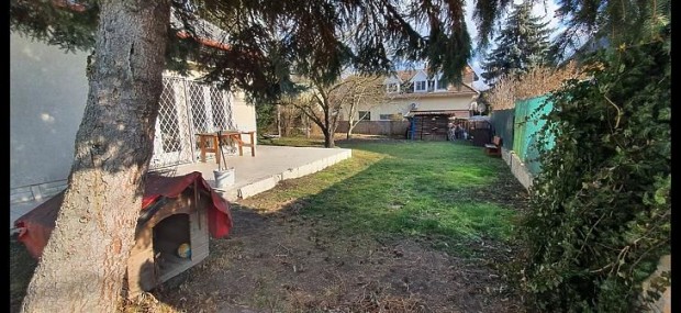 Elad� h�z - Szentendre