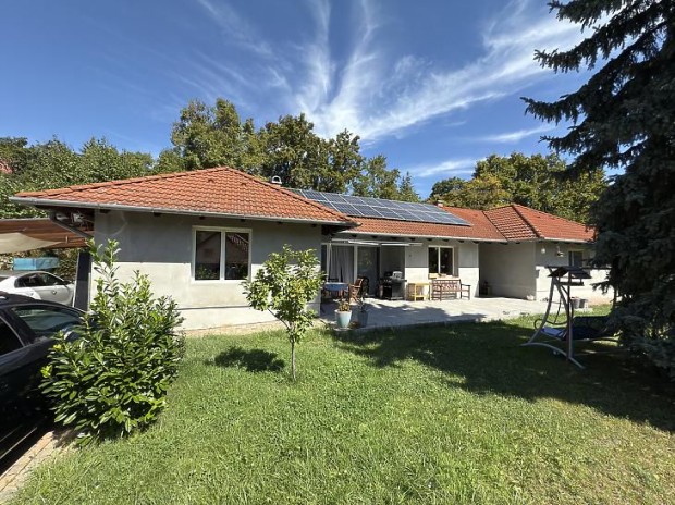 Elad� h�z - Szentendre