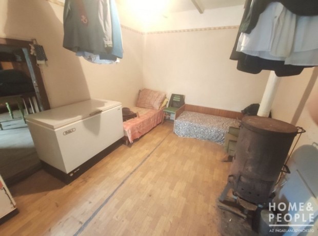 Elad� h�z! - T�tkoml�s