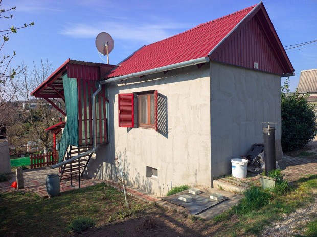 Elad� h�tv�gi h�zas nyaral�