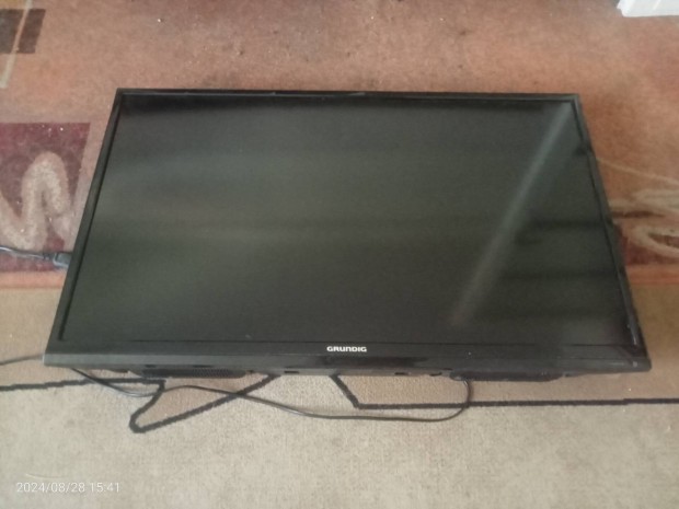 Elad hibs Grundig LED tv 40"