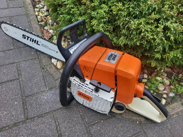 Elad hibtlan mkds  stihl 044 tipus motorfrsz! 