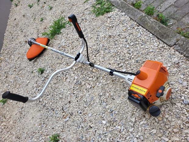 Eladó hibátlan stihl fs 200 tipusú motoros fűkasza!