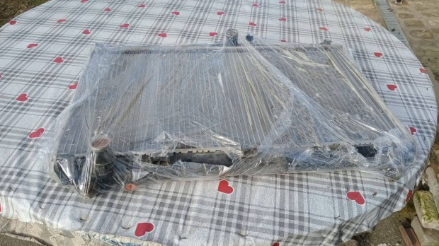 Elad� hyundai santa fe 2004 crdi diesel h�t� radi�tor