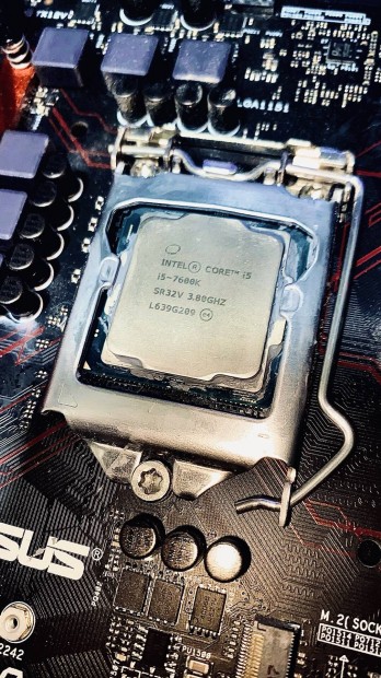 Elad i5 7600k+asus b150m pro gaming