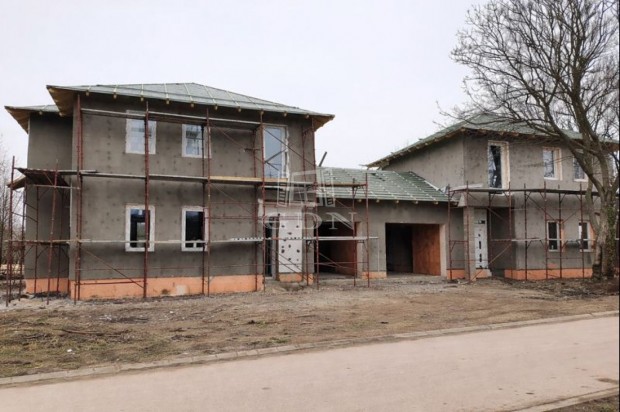 Elad� ikerh�z Budapest XXII. ker�let, GAR�ZZSAL �RINTKEZ� �J IKERH�Z