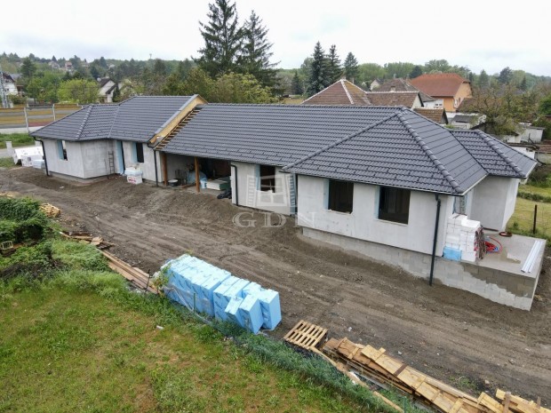 Eladó ikerház Gödöllő, Gárdonyi Géza utca