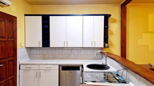 Elad� ikerh�z Ny�rsz�l�sben