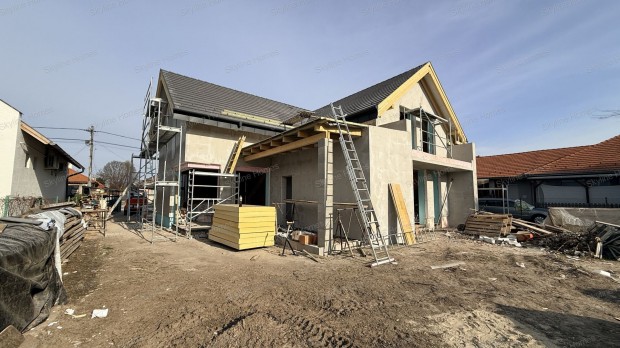 Elad� ikerh�z, Dunaharaszti