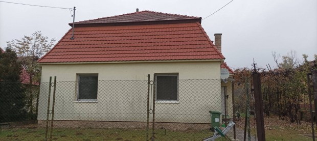 Eladó ingatlan Dunaalmáson 45 milla