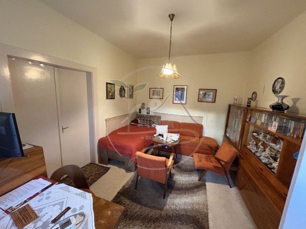 Elad� ingatlan Gyul�n, a Belv�ros sz�v�ben!