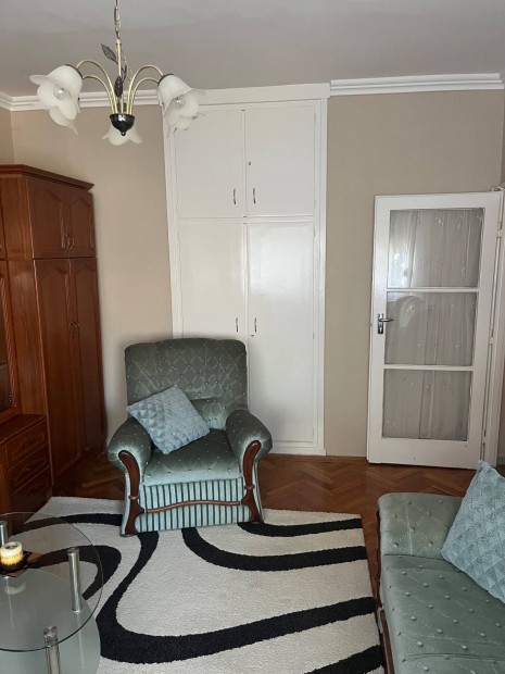 Elad� ingatlan Kazinczy lak�telep