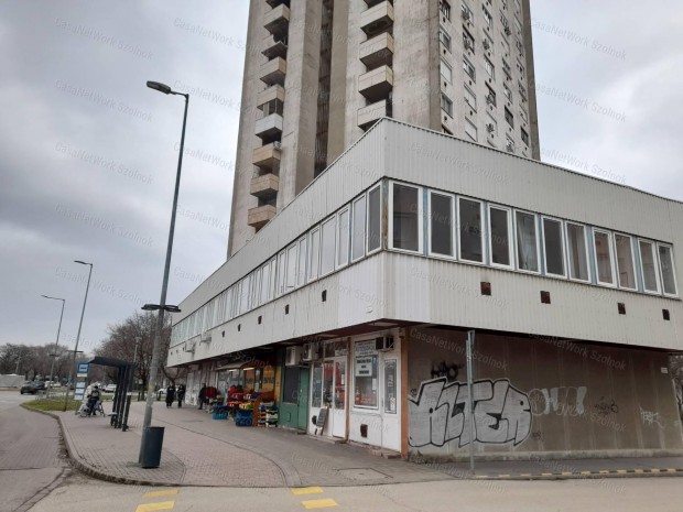 Elad� ingatlan Szolnokon befektet�snek!