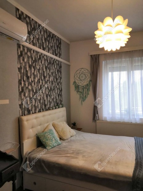 Elad� ingatlan, Balatonf�red