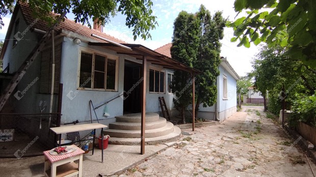 Elad� ingatlan, Veszpr�m