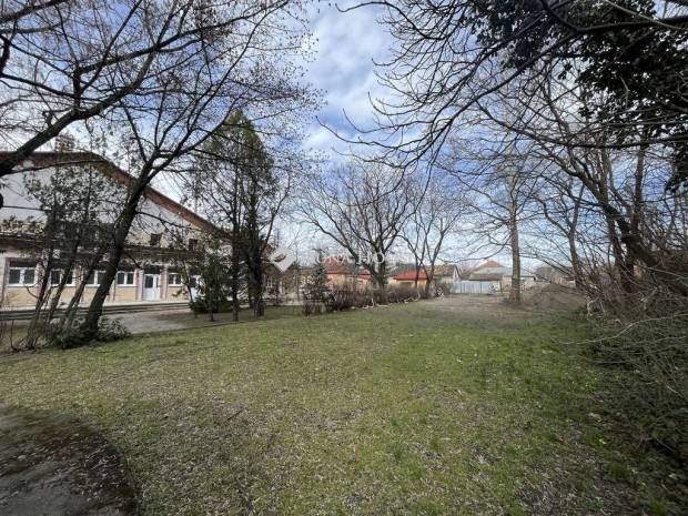 Elad� int�zm�ny, Budapest 21. ker.