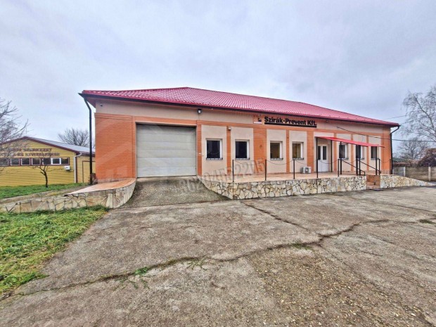 Elad� ipari, Kurity�n Kurity�n, 65000000 Ft, 4680 nm 1695_gaimp