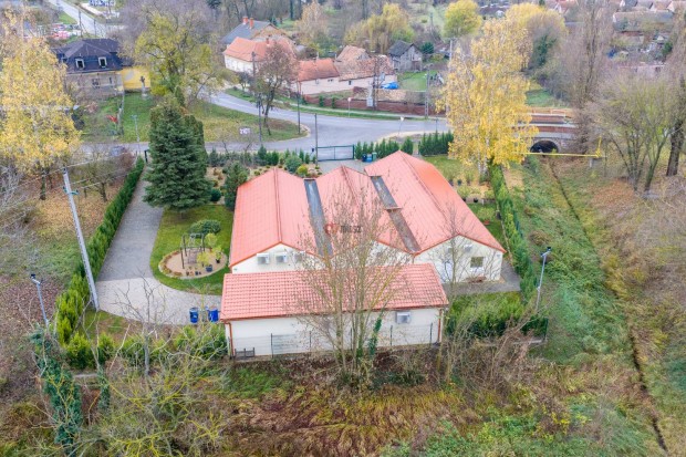 Elad� ipari, Lovasber�ny, 119900000 Ft, 306 nm 166_rd