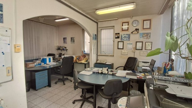 Elad� ipari, Sz�cs�ny Sz�cs�ny, 59900000 Ft, 492 nm 65_kir