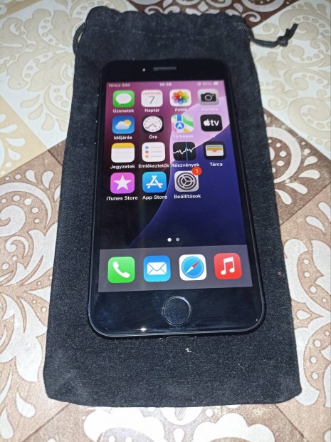 Elad iphone se 3rd 2022 64g kk fggetlen. icloud mentes.aksi 100%