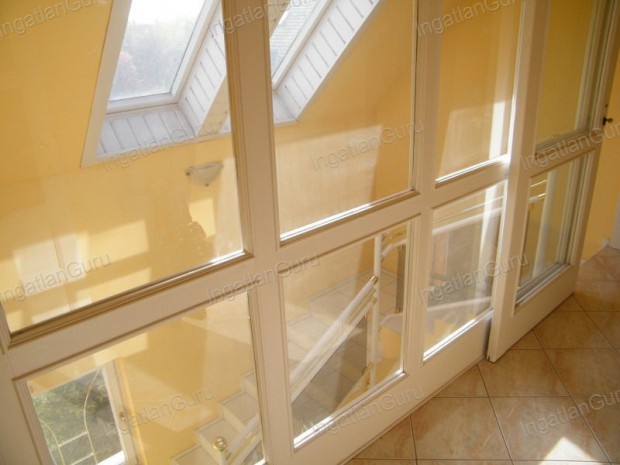 Elad� irodah�z Kecskem�t