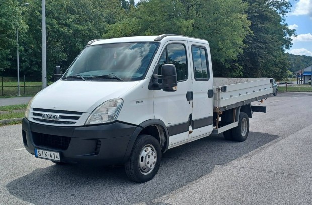 Eladó iveco duplakerekes 3.0