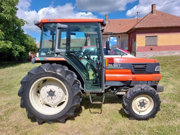 Elado japan traktor kistraktor kubota gl 367