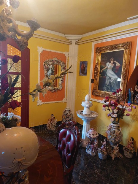 Elad� kaposv�ri csal�di h�z