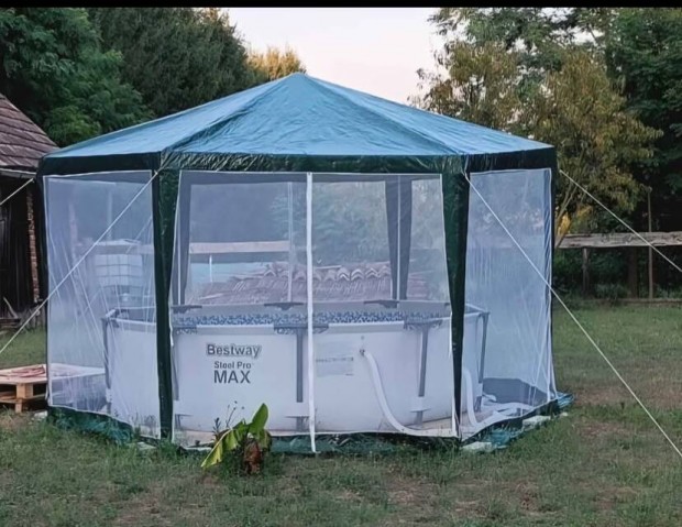 Eladó kerti pavilon
