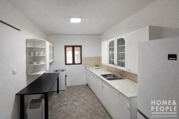 Elad� k�t szob�s csal�di h�z S�ndorfalv�n! - S�ndorfalva