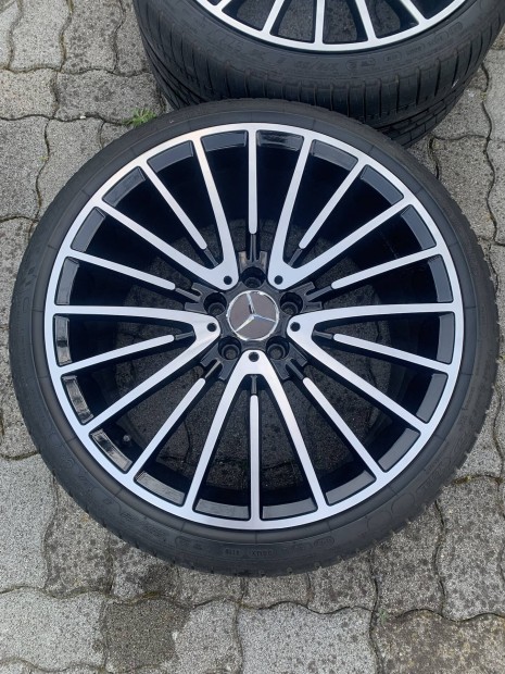 Elad ktszles 20" alufelni szett.