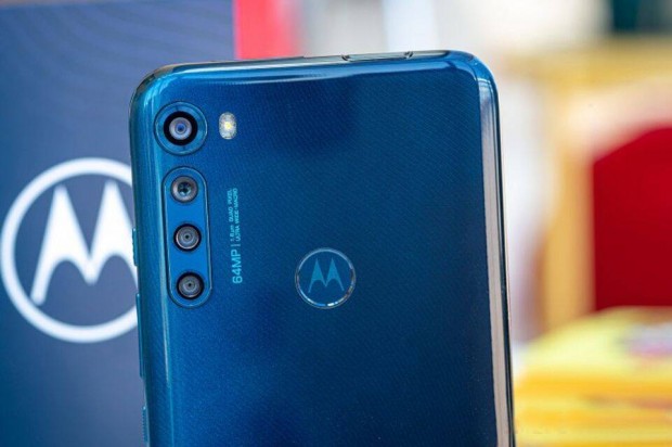 Elad keveset hasznlt Motorola Moto One Fusion+