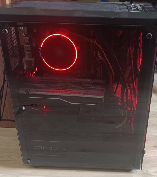 Elad kezd gamer pc 