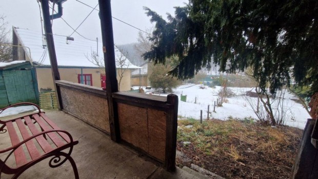 Elad� kis h�z nagy telekkel Perecesen! - Miskolc