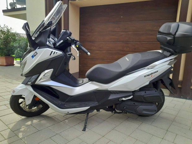 Elad kitn llapot Sym Cruisym motor