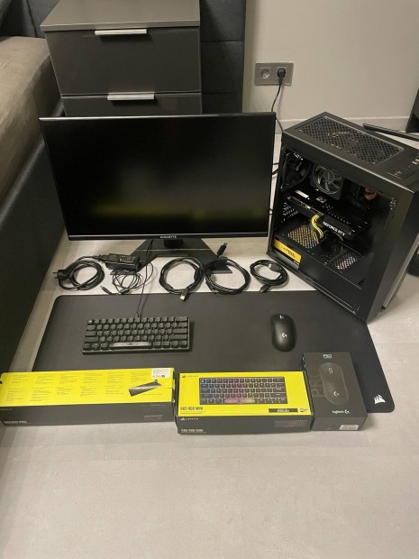 Eladó komplett gamer számítógép szett