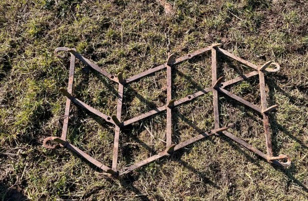 Elad� k�nny� fogas