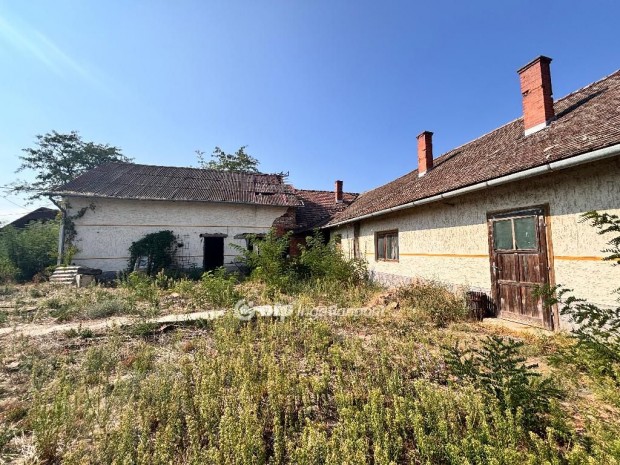 Elad� k�lter�let, tanya,Cserkesz�l�