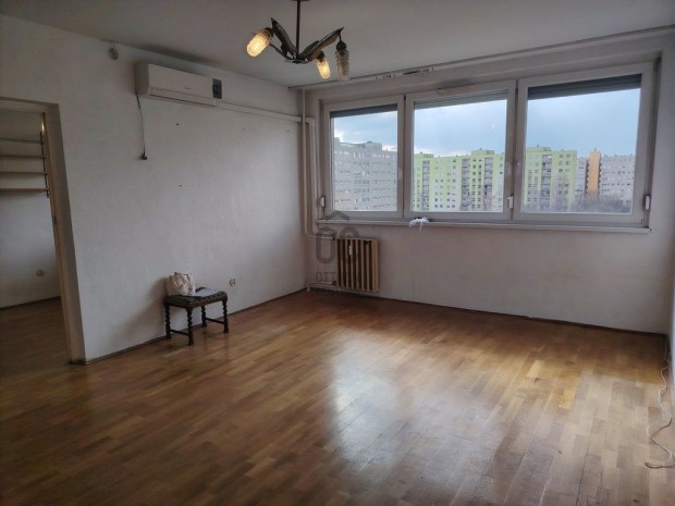 Elad� lak�s Budapest 14. ker., Als�r�kos